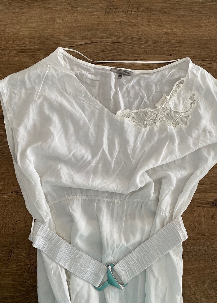 İpekyol dantelli bluz - Görsel 2