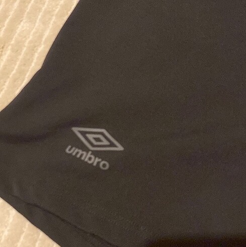 Diğer umbro voleybol tayti