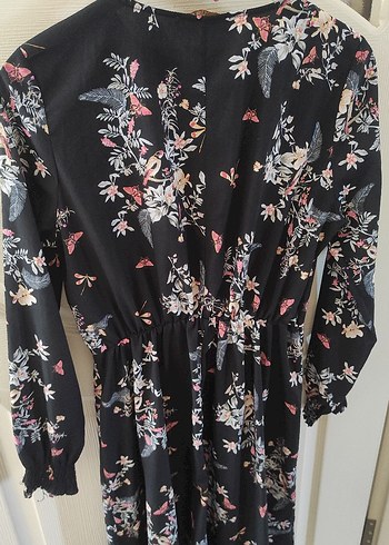 Uzun Kollu Siyah Çiçek Desenli Elbisesi - Görsel 9