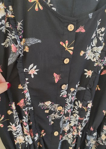 Uzun Kollu Siyah Çiçek Desenli Elbisesi - Görsel 4