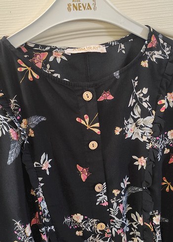 Uzun Kollu Siyah Çiçek Desenli Elbisesi - Görsel 3