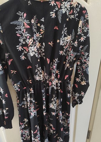 Uzun Kollu Siyah Çiçek Desenli Elbisesi - Görsel 8