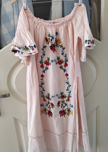 Pembe Nakışlı Bohem Elbise