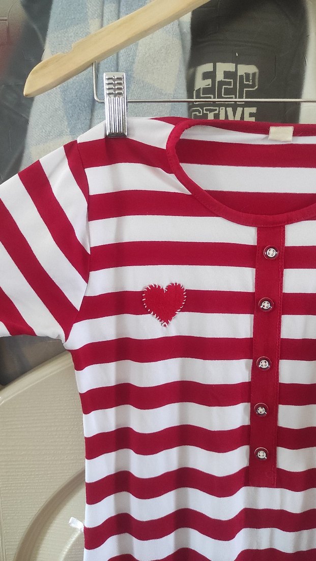 Kırmızı Çizgili Tunik - Görsel 4