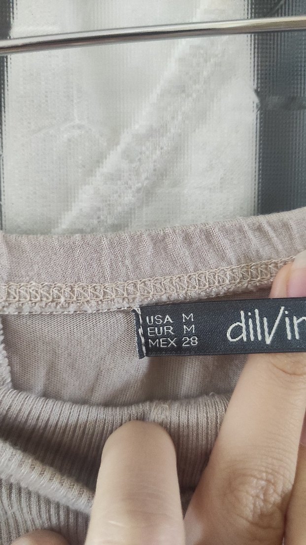 Düğmeli Bej Straplez Kadın Atlet - Görsel 5