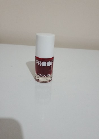 Beaulis crimson lıp ruj allık