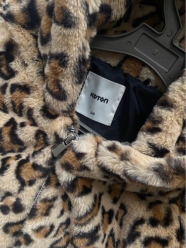 38 Beden Leopar Peluş Ceket