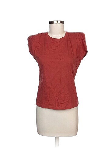 Quzu T-shirt %70 İndirimli.