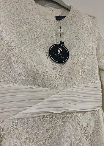 38 Beden Nikah Elbisesi