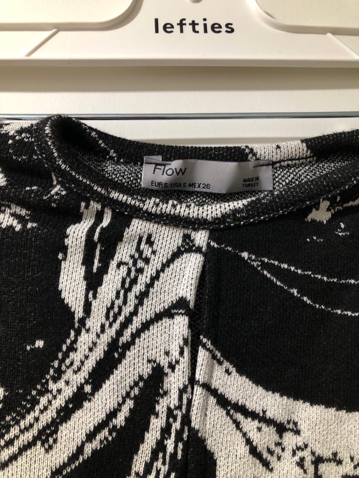 Siyah Beyaz Tie-Dye Uzun Kollu Crop Bluz - Görsel 4