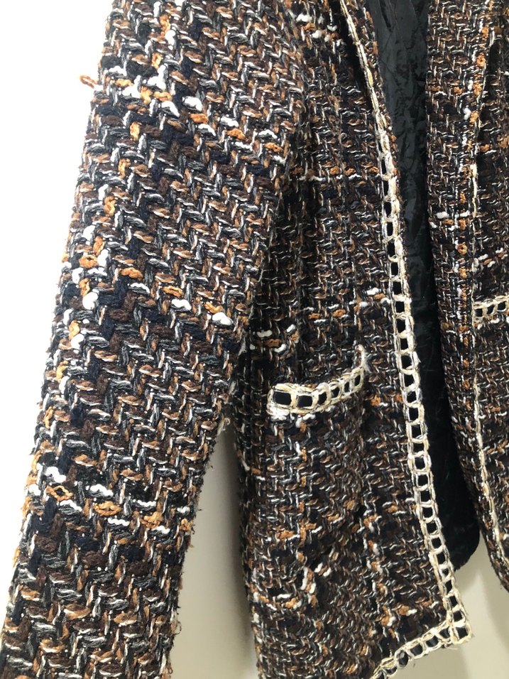 Zincir Detaylı Kahverengi Midi Kadın Kaban - Görsel 3