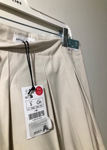 Bej Renkli Pilili Mini Etek - Görsel 5