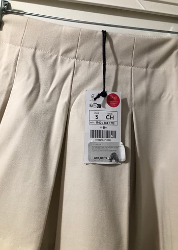 Bej Renkli Pilili Mini Etek - Görsel 4