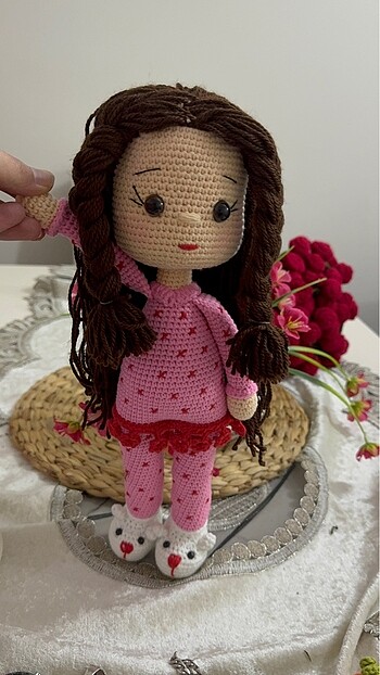 El örgüsü Amigrumi pijamalı  ve panduflu şirin bebek - Görsel 5