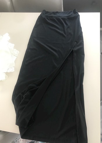 m Beden Siyah Drapeli Uzun Gotik Etek
