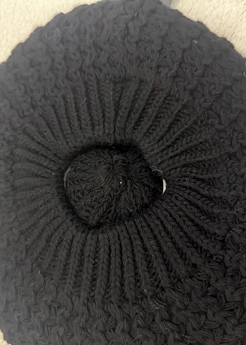 Siyah Kadın ressam Yün Örgü Bere - Görsel 6