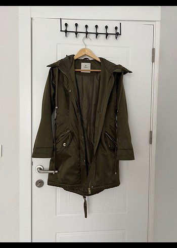 Kadın Haki Uzun Fermuarlı Parka - Görsel 3