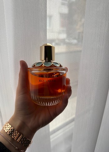 Elie Saab Kadın Parfümü - Görsel 3
