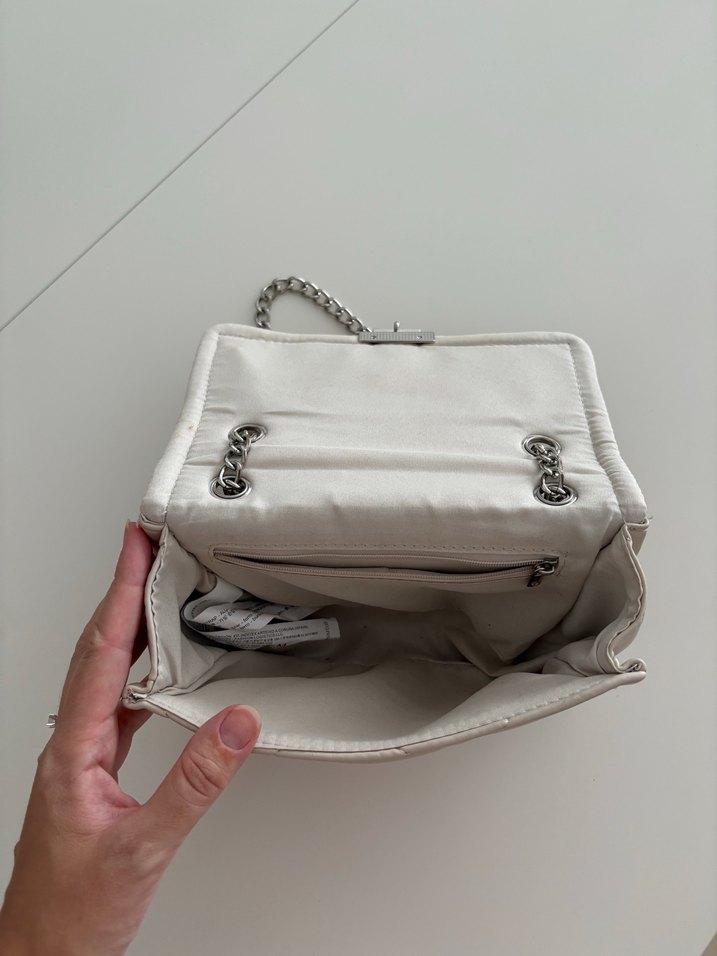 Bej Zincir Detaylı Deri Kadın Çanta - Görsel 3