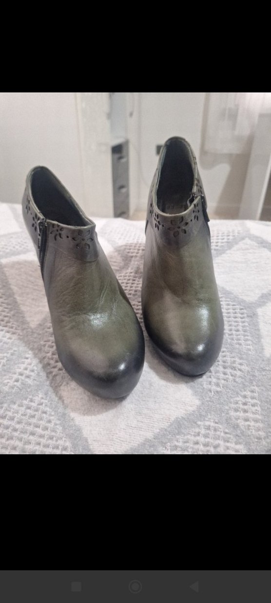 Gri Dolgu Topuklu Tokalı Kadın Bot - Görsel 5