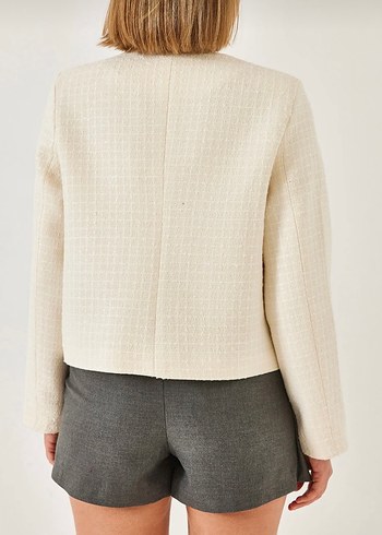 Düğmeli Mini Bej Kadın Ceket - Görsel 3