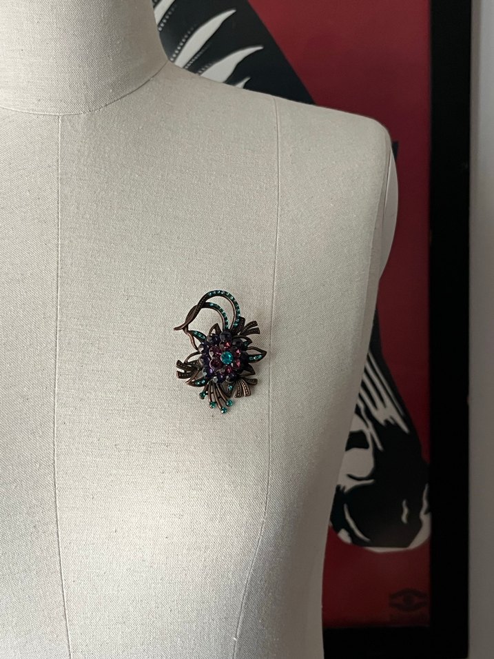 Mor Taşlı Vintage Çiçek Broş - Görsel 2