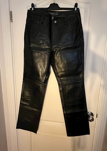 Gap 40