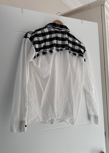 Düğmeli Uzun Kollu Beyaz Gömlek - Görsel 4