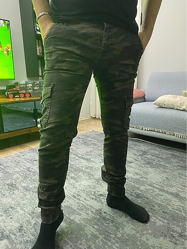 Kamuflaj pantolon