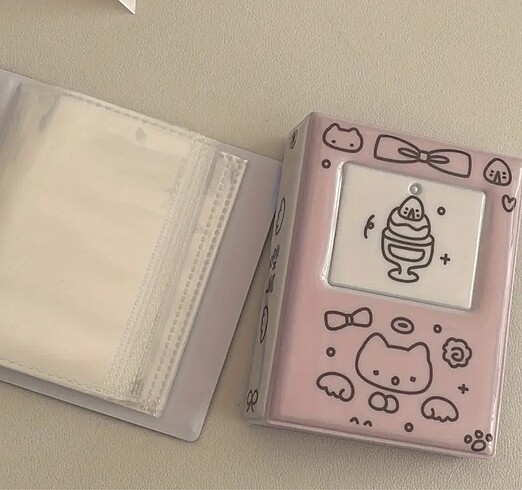 Kawaii K-pop Binder?