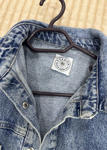 Düğmeli Bol Kesim Kadın Kot Ceket - Görsel 2