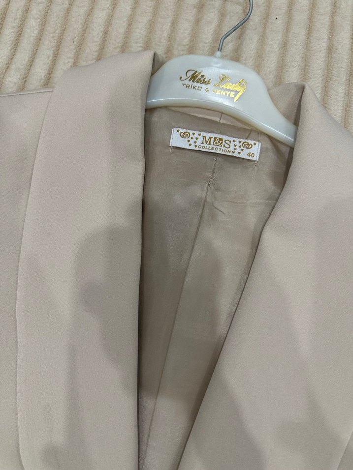 Bej Düğmeli Kadın Blazer Ceket - Görsel 2