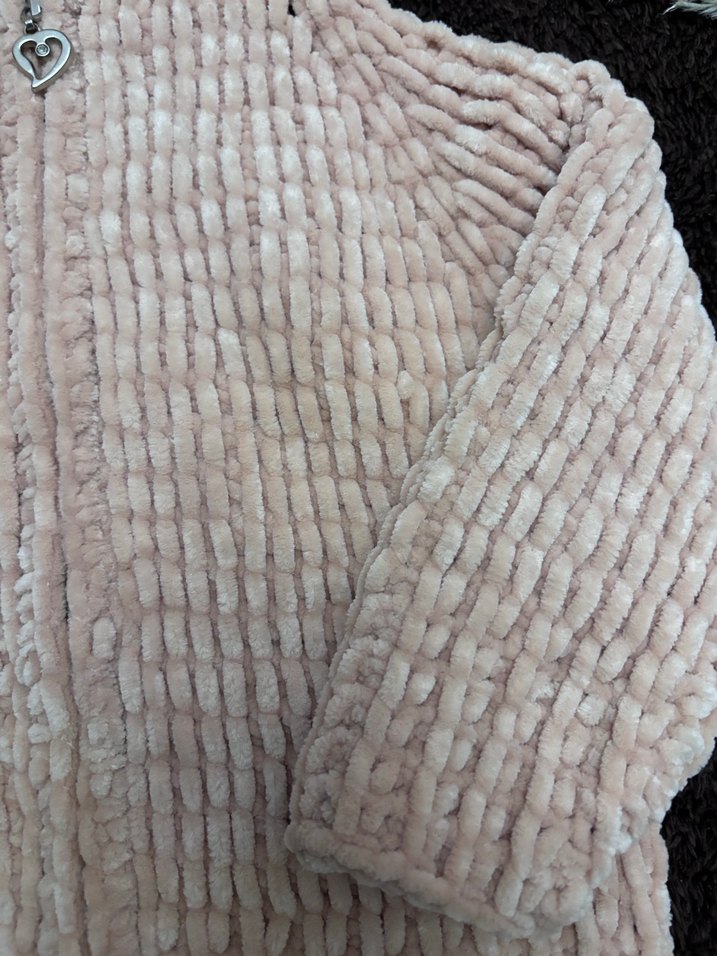 Kız Çocuk Bej Kapüşonlu Örgü Hırka - Görsel 4