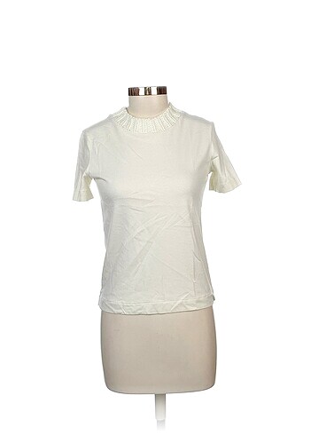 Zara Bluz %70 İndirimli.