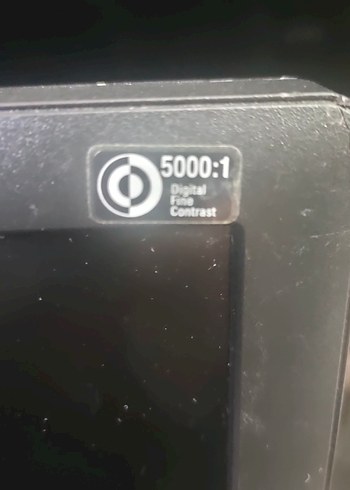 Mavi LG Monitör - Görsel 6