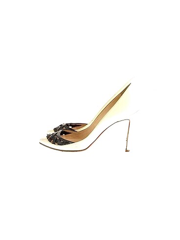 Christian Louboutin Stiletto %70 İndirimli.