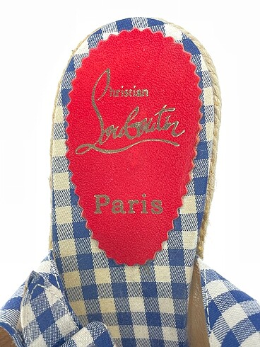 39 Beden mavi Renk Christian Louboutin Dolgu Topuk %70 İndirimli.