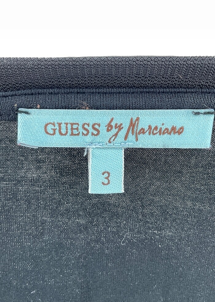 Guess T-shirt %70 İndirimli. - Görsel 4