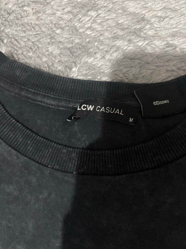 Siyah Baskılı Mickey Mouse - Görsel 2