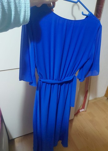 Mavi V Yaka Elbise - Görsel 2