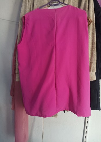 Pembe V Yaka Dökümlü  Bluz - Görsel 3