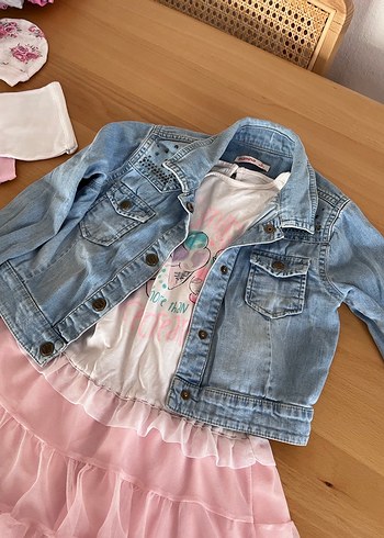 Kız Çocuk Pembe Fırfırlı Bolero - Görsel 5