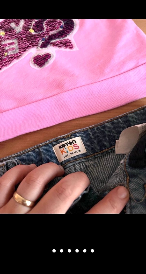 Pullu Pembe Kapüşonlu ve kot şort - Görsel 5