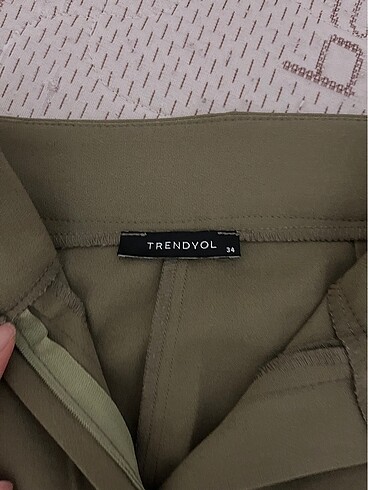 xs Beden haki Renk Trendyolmilla kumaş pantolon