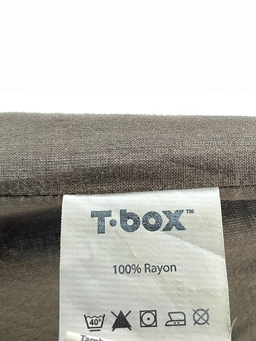 xl Beden haki Renk T-box Düz Kesim %70 İndirimli.