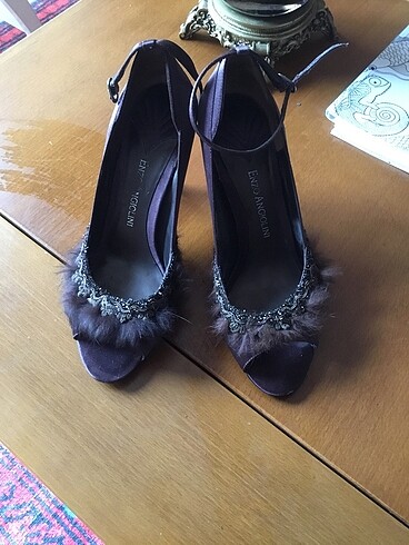 Nine West/ Enzo Angiolini marka Kahve saten işlemeli tüylü abiye