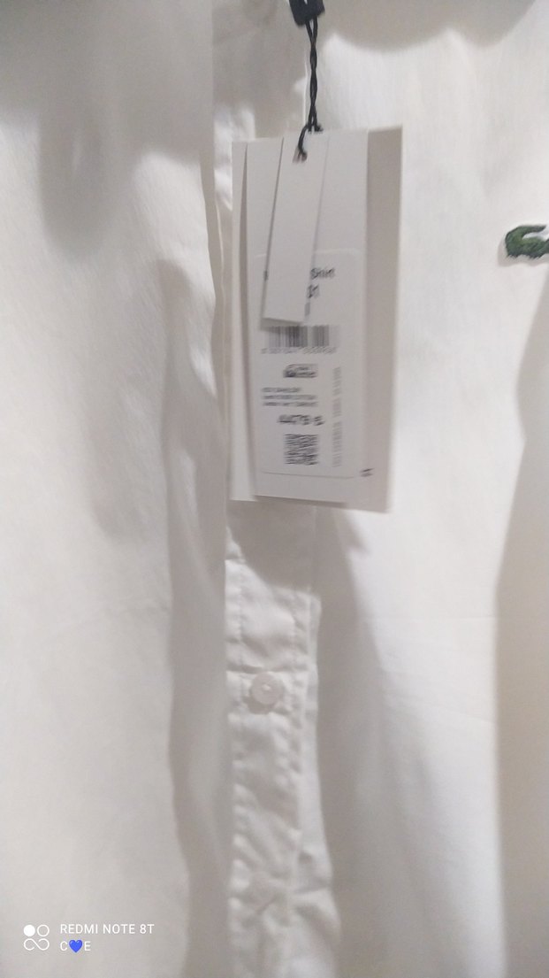 Düğmeli, V Yakalı Beyaz Kadın Gömlek - Görsel 4