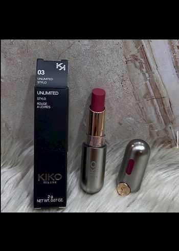 KIKO Unlimited Stylo Ruj Serisi