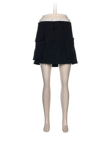 Bershka Mini Etek %70 İndirimli.