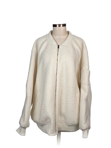 H&M Ceket %70 İndirimli.